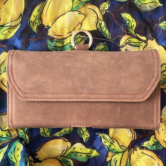 Brand New Genuine Leather Phone Holder Belt Pouch Magnetic Snap Close Case Brown - Picture 1 of 10